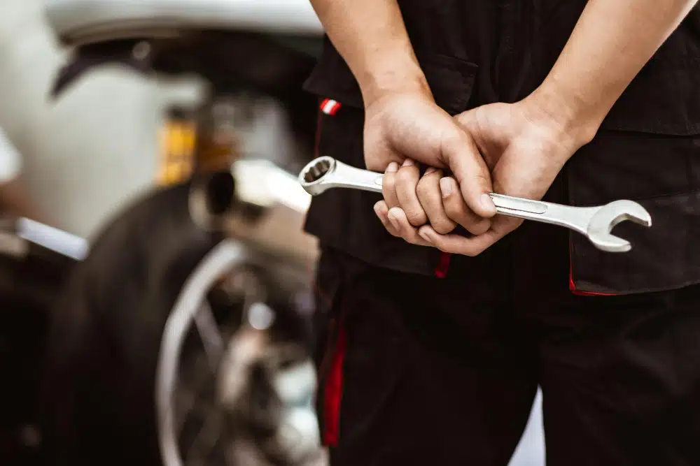 Daftar Bengkel Motor Terdekat di Jakarta Pusat, Servis Mesin Handal & Cepat